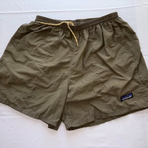 Patagonia Other - Patagonia Men's Baggies Shorts - 5" - Tie Waist Outdoors Quick Dry size M